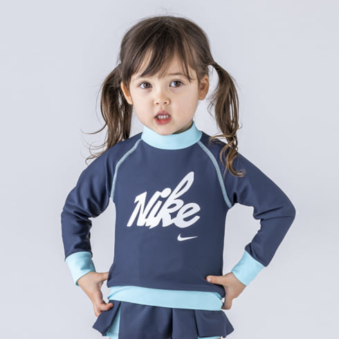 ナイキ ジュニア キッズ 子供 マリン ラッシュガード Toddlerロングスリーブuvラッシュガード Nike 公式通販 アルペングループ オンラインストア