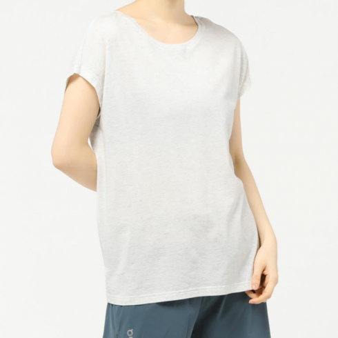 オン レディス 陸上/ランニング 半袖Tシャツ コンフォートT 201.00019 : ホワイト On