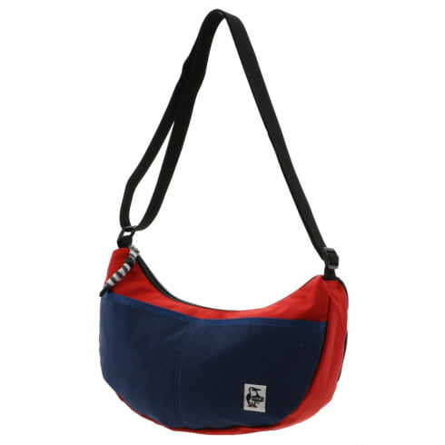 チャムス スモールバナナショルダースウェットナイロン H Navy Tomato Ch60 3013 N031 トレッキング ショルダーバッグ Chums 公式通販 アルペングループ オンラインストア