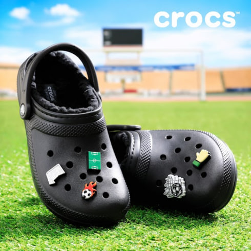 クロックス Classic Lined Clog ＋ Big Time Soccer 5 Pack 203591-060