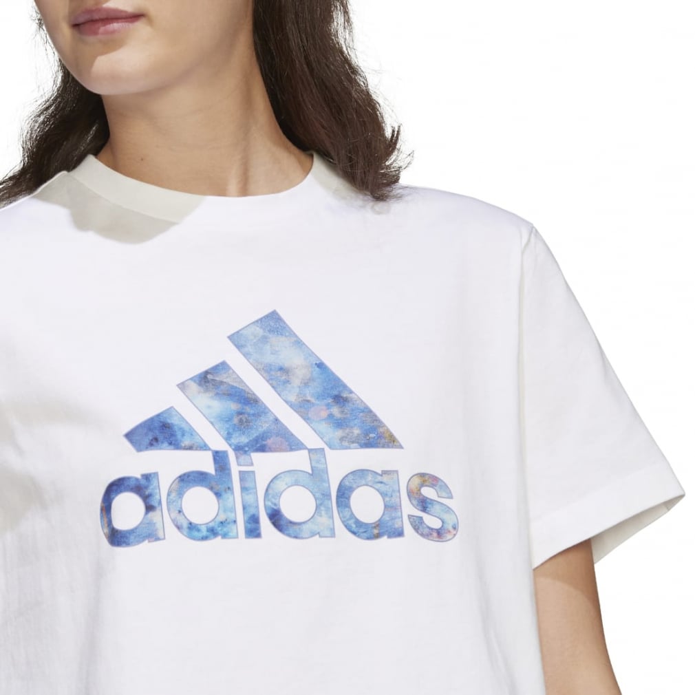 アディダス レディース 半袖Tシャツ adidas × ゾーイ・サルダナ グラフィックTシャツ II898 HB1516 HB1514 HB1515  スポーツウェア adidas｜公式通販 アルペングループ オンラインストア