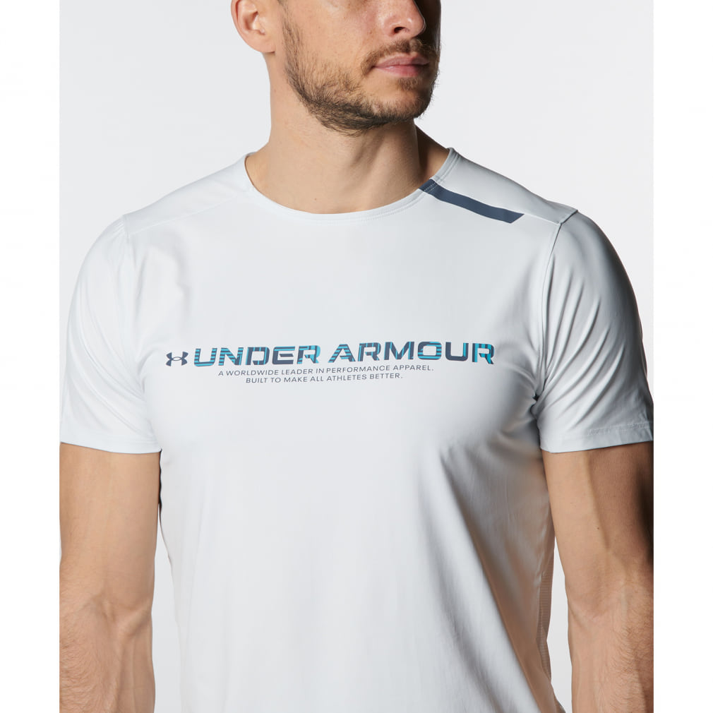 アンダーアーマー メンズ 半袖 機能 Tシャツ UAアイソチル グラフィック 1378355 スポーツウェア UNDER ARMOUR｜公式通販  アルペングループ オンラインストア